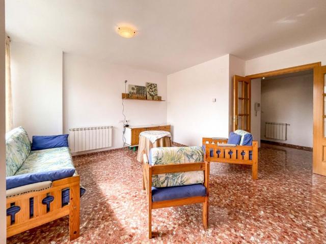 Confortable and centric flat in Requena