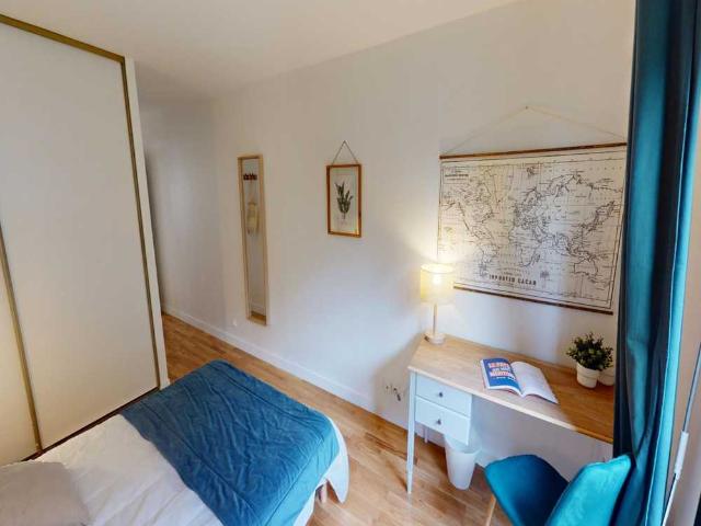 Confortable chambre individuelle avec salle de bain privée
