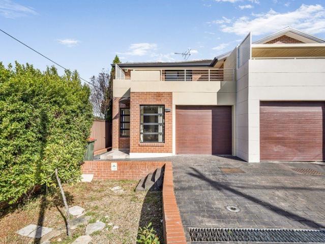CONFORTABLE DUPLEX IN PRIME LOCATION