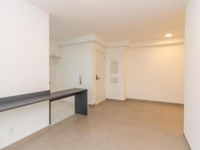 Versátil apartamento para venda e locação em Vila Parque Jabaquara com 2 quartos, sendo 1 suíte, 62m