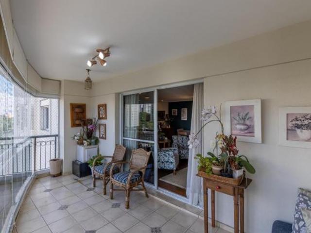 Agradável apartamento para venda em Vila Sofia com 3 quartos, sendo 2 suítes, 120m² vlamirfreitas#