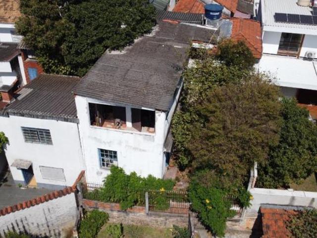 Funcional casa de vila para venda em Vila Pirajussara com 4 quartos, sendo 2 suítes, 265m² remaxma