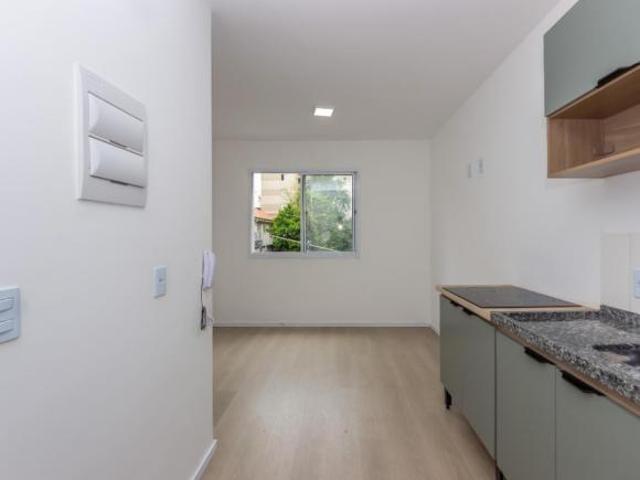 Atraente kitnet para venda em Vila Guedes com 1 quarto, 17m²