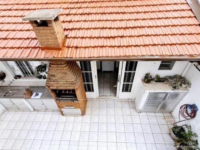 Aconchegante sobrado para venda em Jardim Santo Amaro com 3 quartos, sendo 1 suíte, 147m²