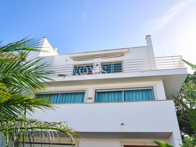 Conforto Contemporâneo no Coração de Vilamoura