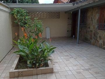 Conforto e Espaço em Casa Térrea no Tatetuba – 4 Dormitórios e 200m² de Terreno