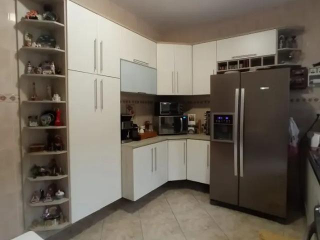 Conforto e Segurança em 210m² no Bairro Cidade Jardim Jacareí SP
