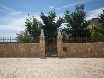 Moradia Isolada T6 com Terreno de 1.490 m² | Quinta da Coutada