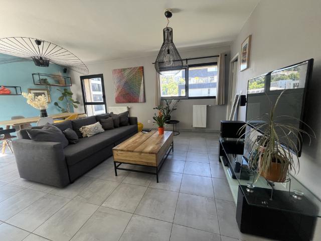 Confluence Premium – Perrache à pied, T2 Terrace