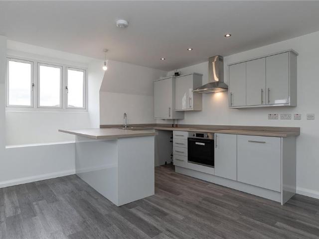 Congleton Road, Biddulph. 2 bed apartment to rent £795 pcm £183 pw