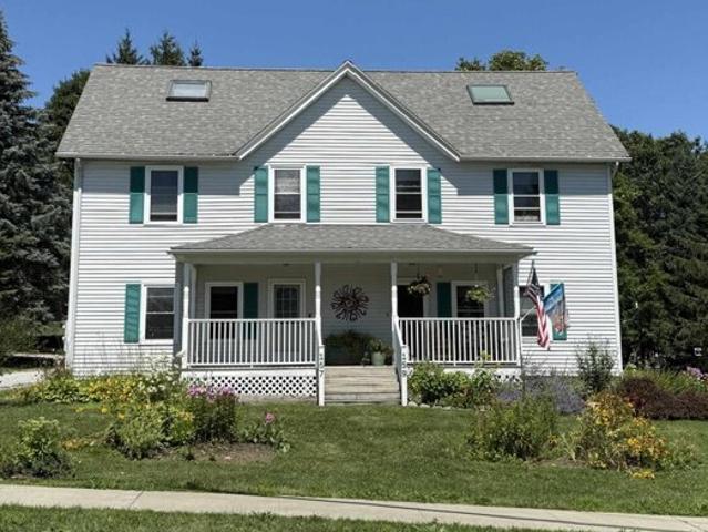 Congress St, Saint Albans Town, Home For Sale