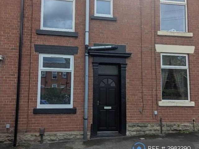 Congress Street, Chorley, PR7 2 bed terraced house to rent £850 pcm £196 pw