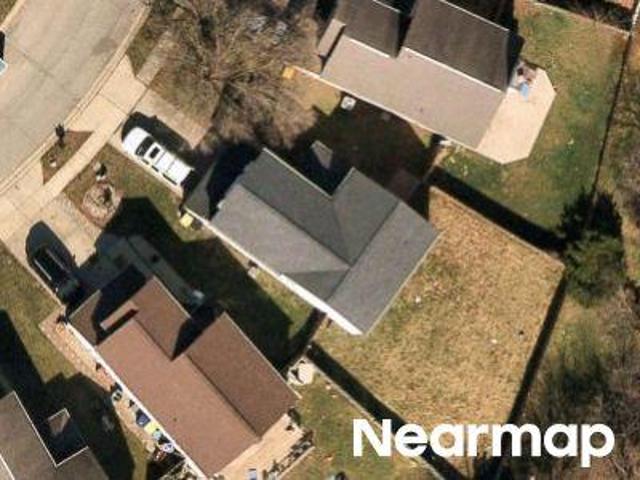 Congressional Ln