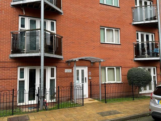 Conisbrough Keep, Coventry CV1 1 bed flat to rent £925 pcm £213 pw