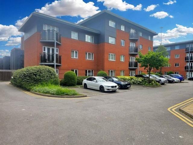 Conisbrough Keep, Coventry CV1, 2 bed flat to rent, £1,100 pcm | PrimeLocation
