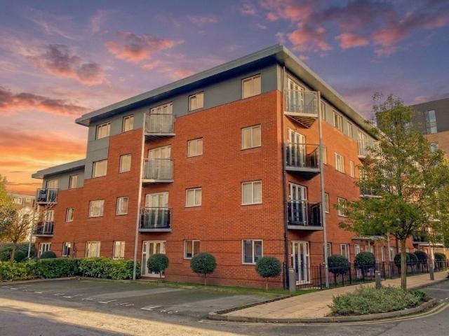 Conisbrough Keep, Coventry CV1, 2 bed flat to rent, £1,100 pcm | PrimeLocation
