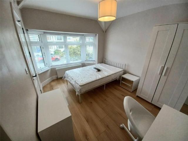 Coniston Avenue, Headington, Oxford, Oxfordshire, OX3