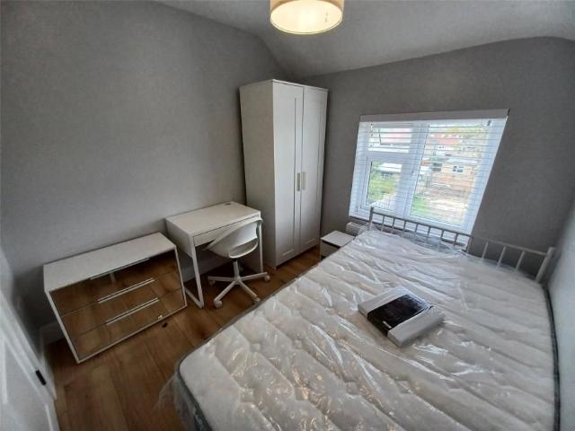 Coniston Avenue, Headington, Oxford, Oxfordshire, OX3