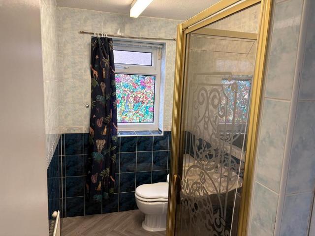Coniston Grove, Colne BB8 2 bed detached bungalow to rent £900 pcm £208 pw