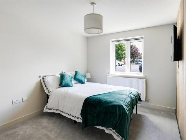 Coniston Road, Bristol BS34 1 bed block of apartments to rent £793 pcm £183 pw