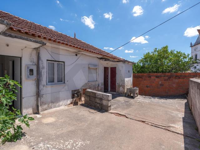 Conjunto 4 Apartamentos T2 para venda | Castelo Viegas | 4 Garagens | 7Km Coimbra
