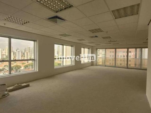 Conjunto Comercial Brooklin
