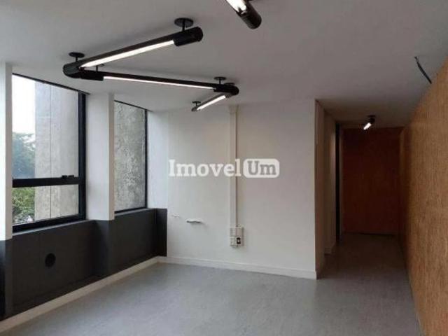 Conjunto Comercial para venda e Locação em Vila Olímpia com 286.13m²