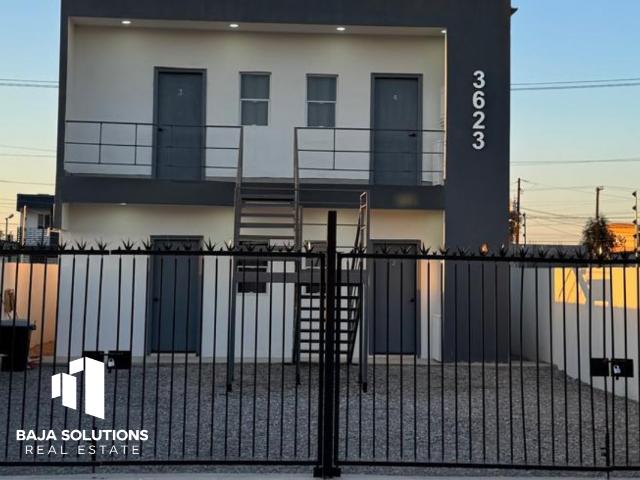 Conjunto de 4 departamentos en renta