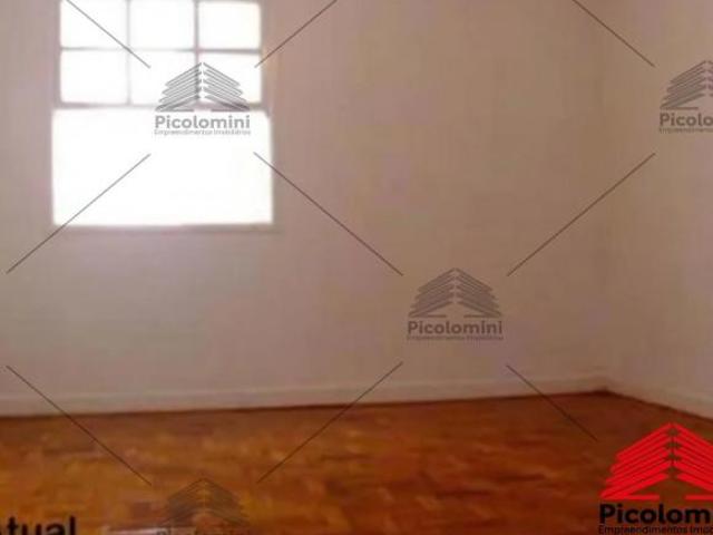 Conjunto de 2 casas a venda na Vila Monumento de 190 m², 4 dormitórios, 4 banheiros, lavanderia, áre