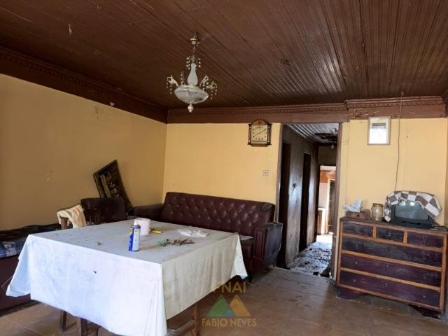 Conjunto de 3 moradias Rio de Moinhos