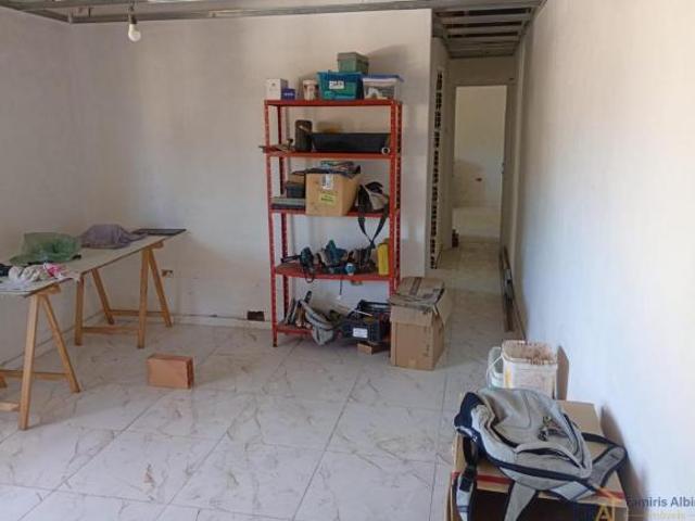 Conjunto de casas, localização estratégica!