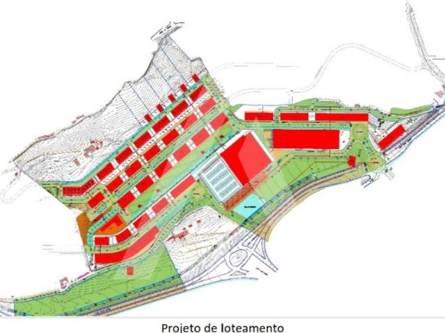 Conjunto de parcelas de terreno com uma área total de 24,35 há Coimbra