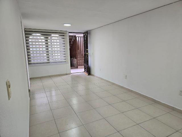 Conjunto habitacional Nuevo Amanecer a 2 cuadras del CC El Triangulo Las Animas