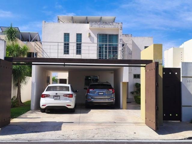 CONKAL. NO PRIVADA. VENTA DE CASA 2 PLANTAS EQUIPADA Y AMUEBLADA!