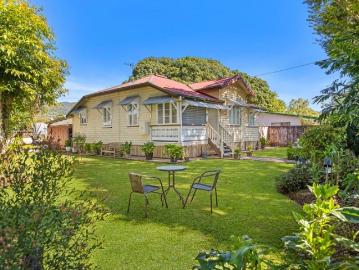 Conlan House Timeless Queensland Charm in a Peaceful Setting