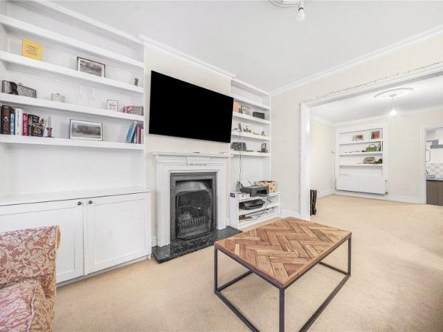 Connaught Road, Woking, Surrey, GU24