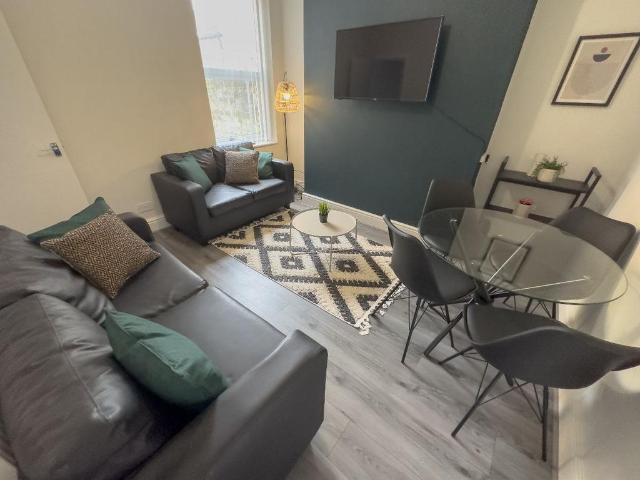 Connaught Road, Liverpool 4 bed terraced house to rent £2,167 pcm £500 pw
