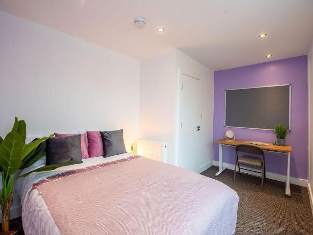 Connaught Road, Liverpool L7 6 bed house to rent £3,354 pcm £774 pw