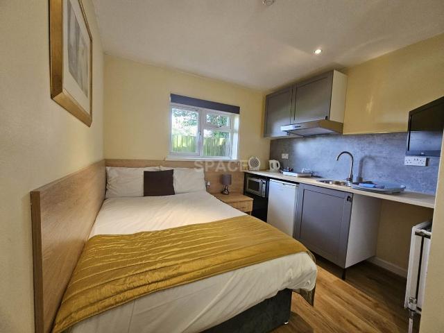 Connaught Road, Reading RG30, Studio to rent, £995 pcm | PrimeLocation