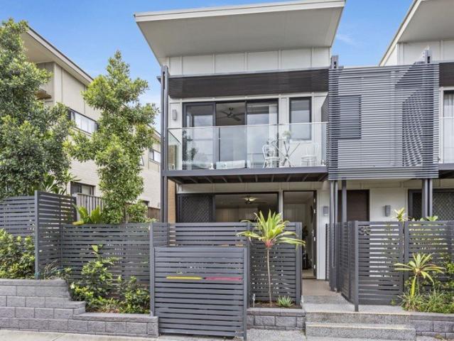 Connected, Contemporary Living in the Heart of Cannon Hill