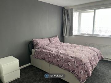 Conniburrow, Milton Keynes MK14, 5 bed terraced house to rent, £600 pcm | PrimeLocation