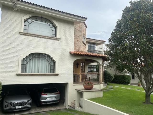 ¡Conoce Casa Azalea!