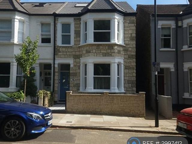 Conolly Road, Hanwell, W7 4 bed flat to rent £3,000 pcm £692 pw