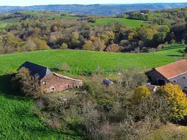 Conques en Rouergue 12320 Achat / Vente maison 6 pièces t6 terrasse cave