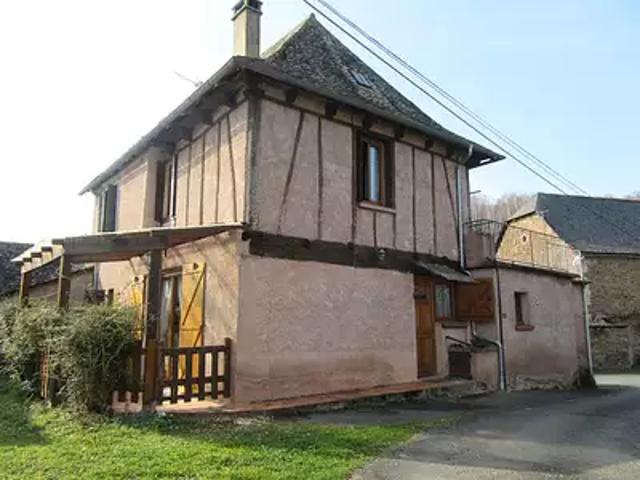 Conques en Rouergue 12320 Achat / Vente maison 9 pièces t9