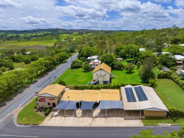 CONSISTENTLY PROFITABLE, EASY TO RUN LEASEHOLD MOTEL 1994ML