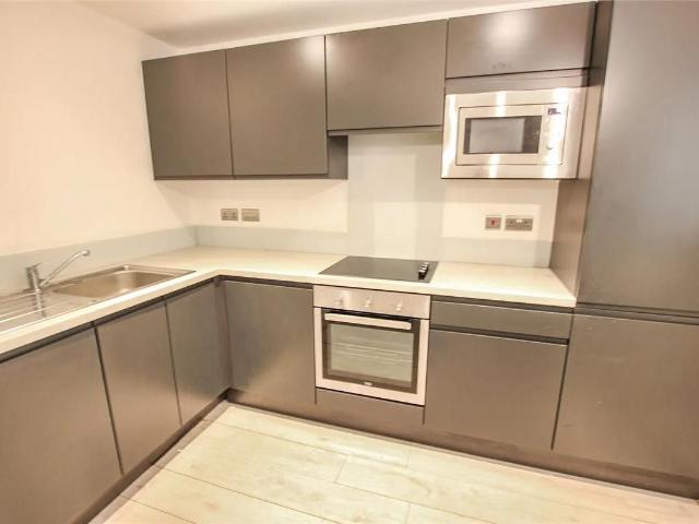 Constable Avenue, Royal Victoria Dock E16, 2 bed flat to rent, £2,261 pcm | PrimeLocation