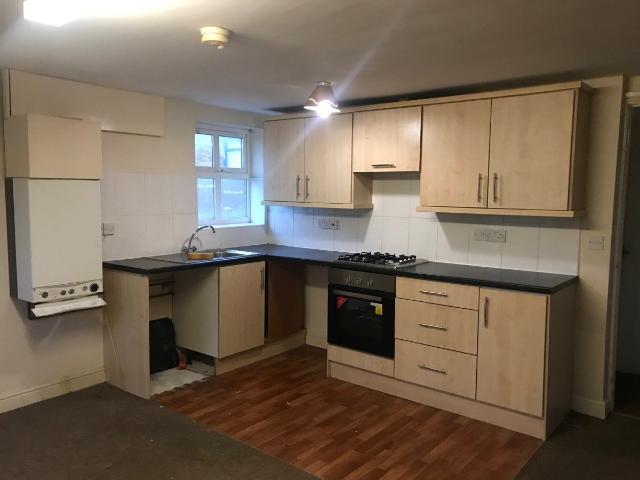 Constantia Street, Wigan WN3, 2 bed flat to rent, £800 pcm | PrimeLocation