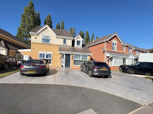 Constantine Way, Bilston WV14, 5 bed property to rent, £1,650 pcm | PrimeLocation