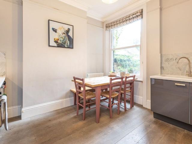 Constantine Road, Hampstead, London NW3, 1 bed flat to rent, £2,579 pcm | PrimeLocation